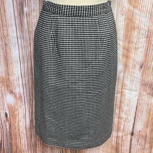 Sag Harbor Vintage Wool Blend Houndstooth Pencil‎ Skirt